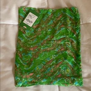 Lilly scarf